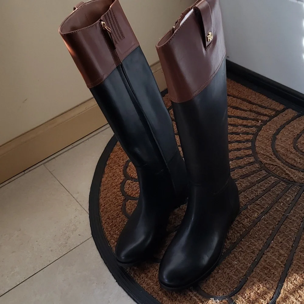 NWOT RALPH LAUREN  TONE RIDING POLO TALL BOOTS Women's 7.. Scratches! - Picture 9 of 11